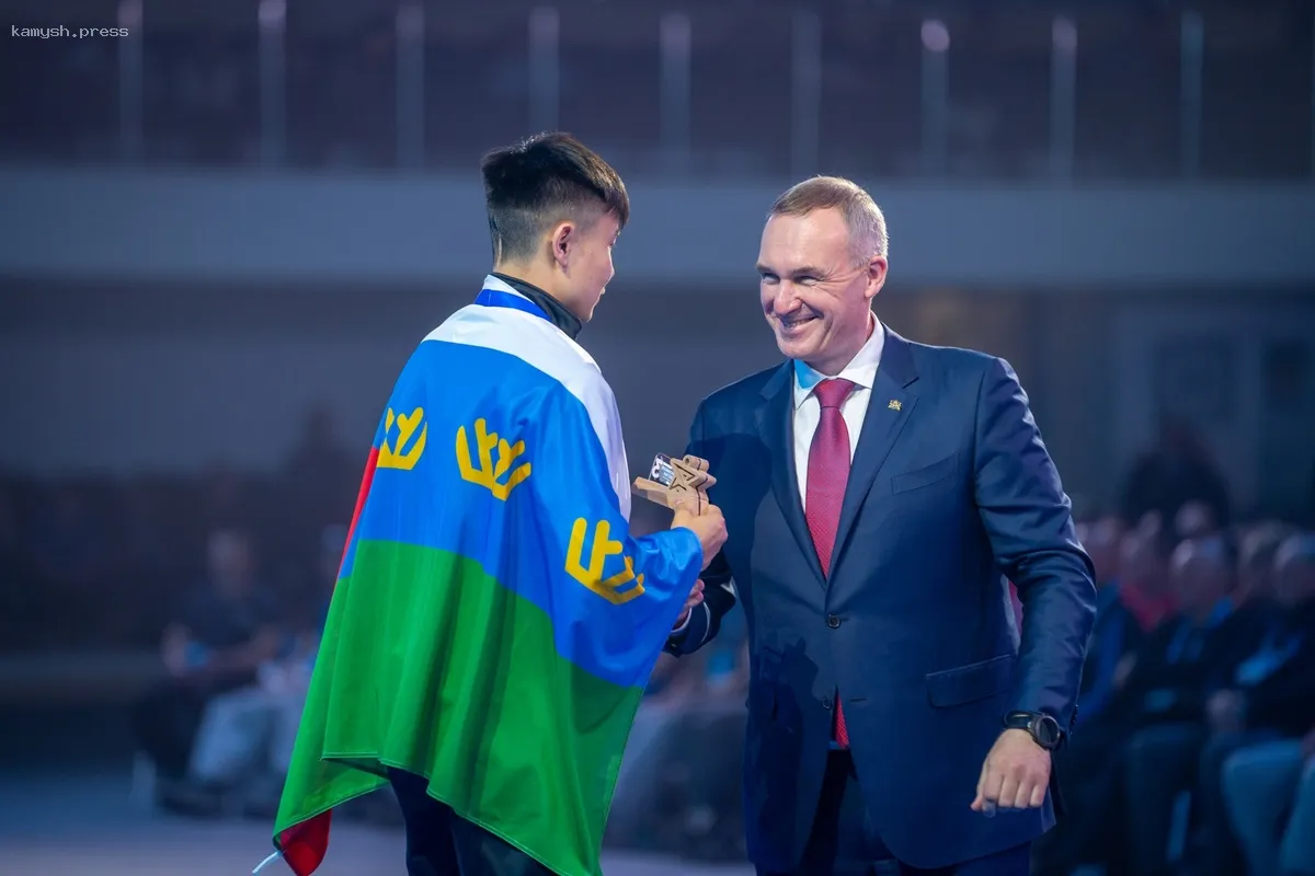 «Преград нет»: Глава ХМАО Руслан Кухарук поздравил победителей Кубка Защитников Отечества