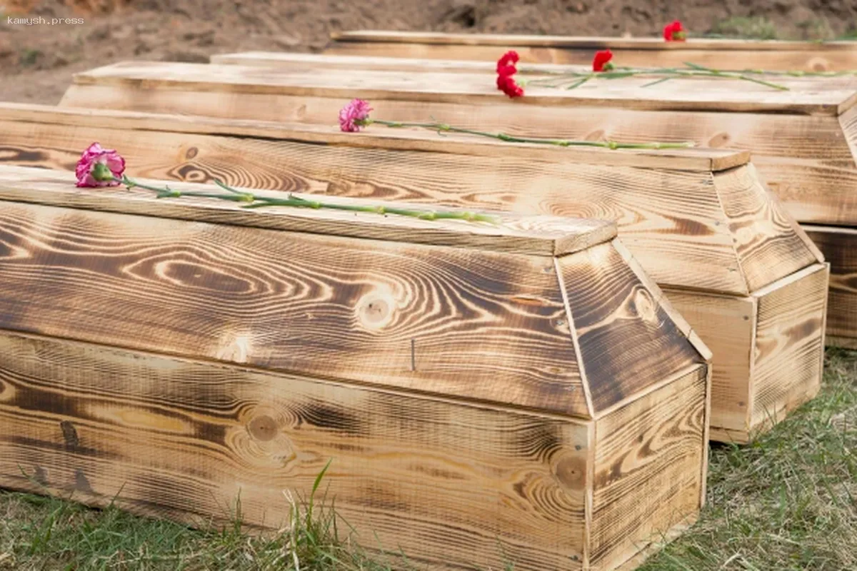 Гробы на свалке в Новосибирской области классифицированы как ТКО