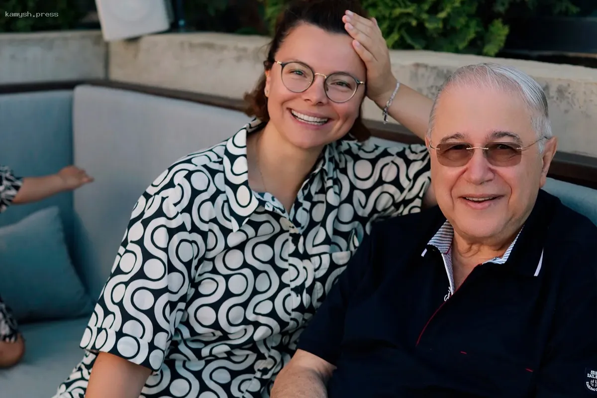 Риелтор назвала интерьер квартиры Петросяна безвкусным