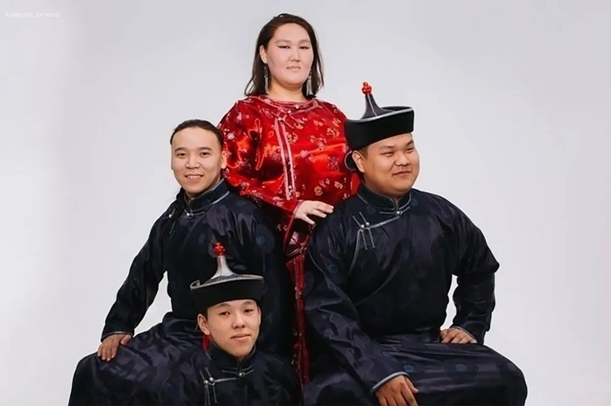 Группа «Кара-суг» будет представлять Туву на телепроекте «Звезда-2025»