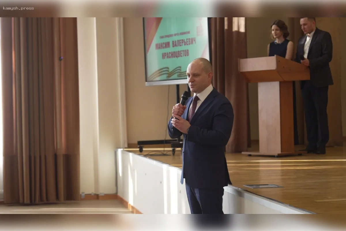 Глава округа Пушкинский наградил ветеранов ВОВ юбилейными медалями