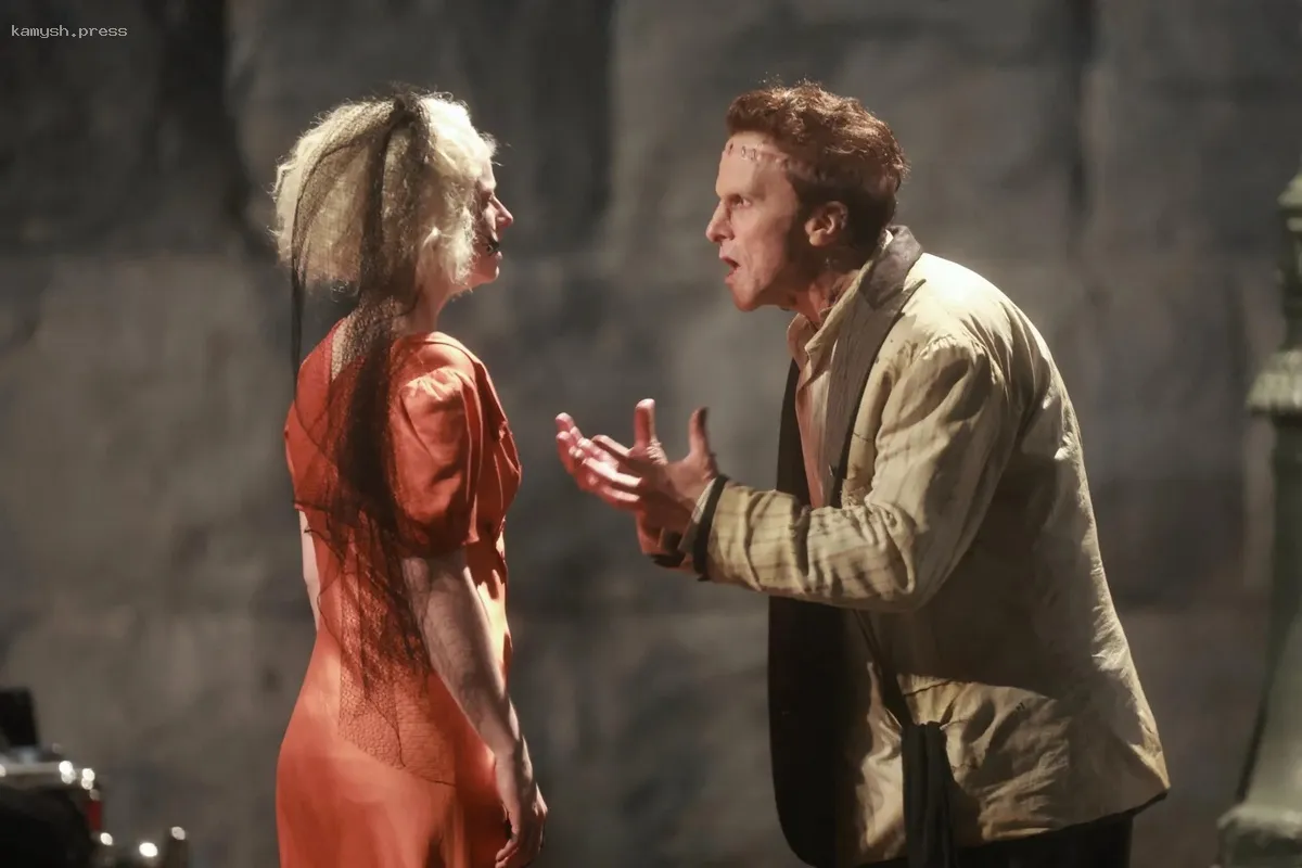 Фильм «Невеста» с Кристианом Бейлом задерживается до 2026 года