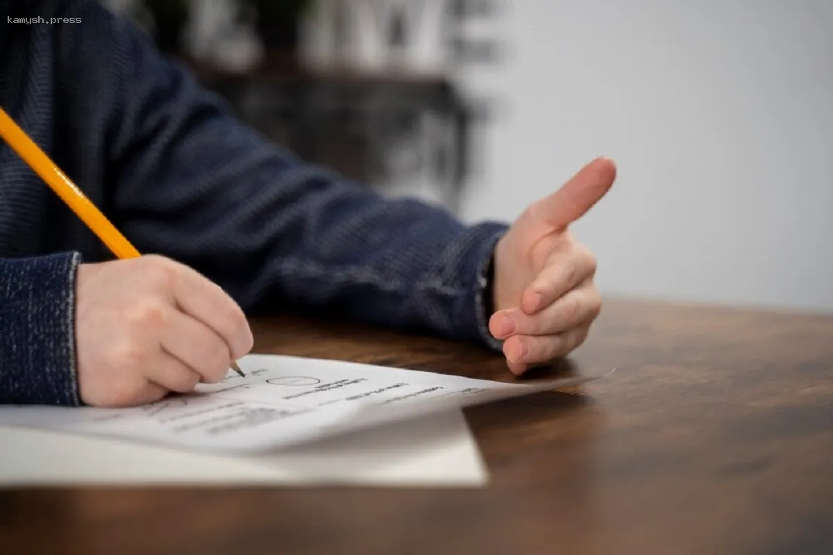 Специалист раскрыла распространенные схемы обмана на ЕГЭ