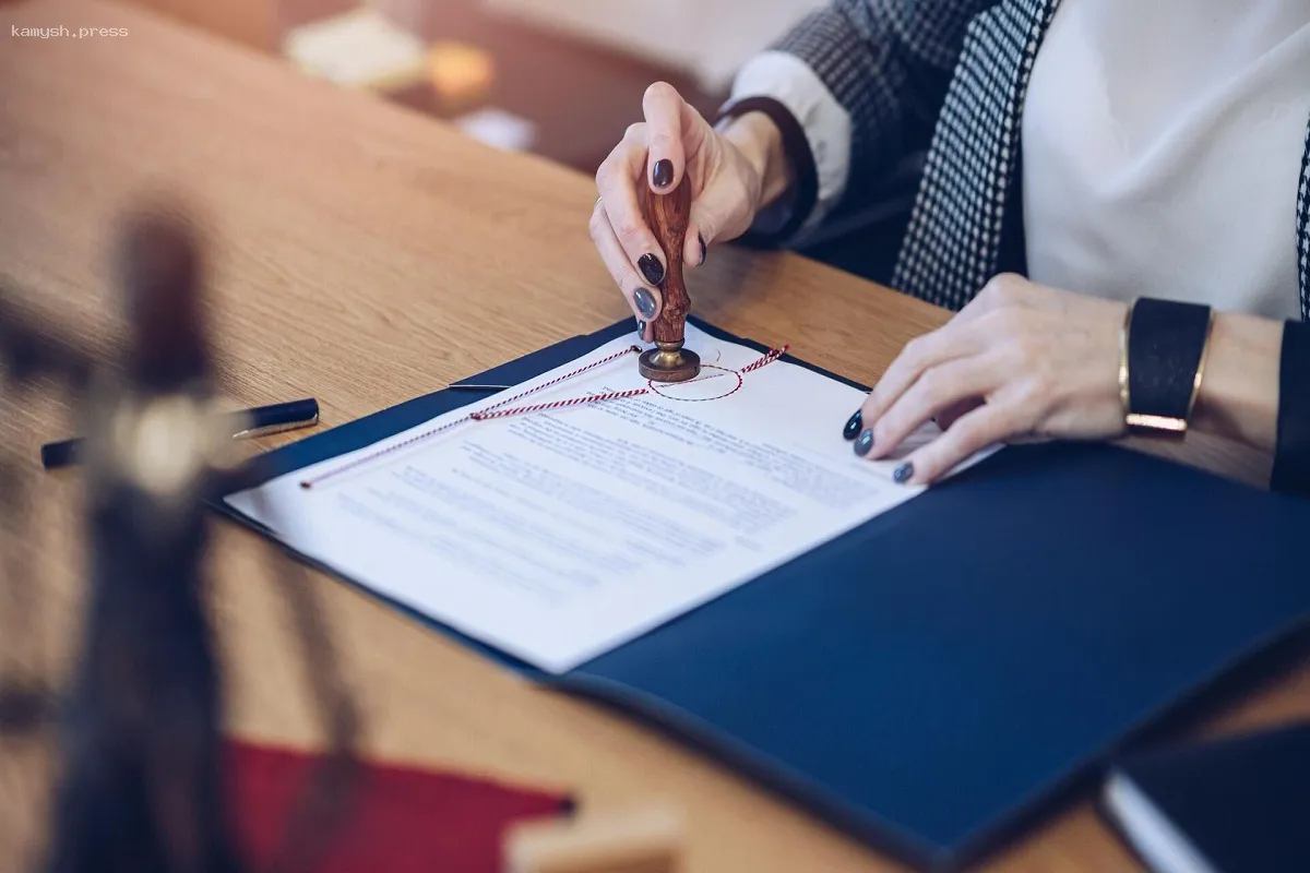 Жители Новосибирской области стали чаще изменять свои имена и фамилии