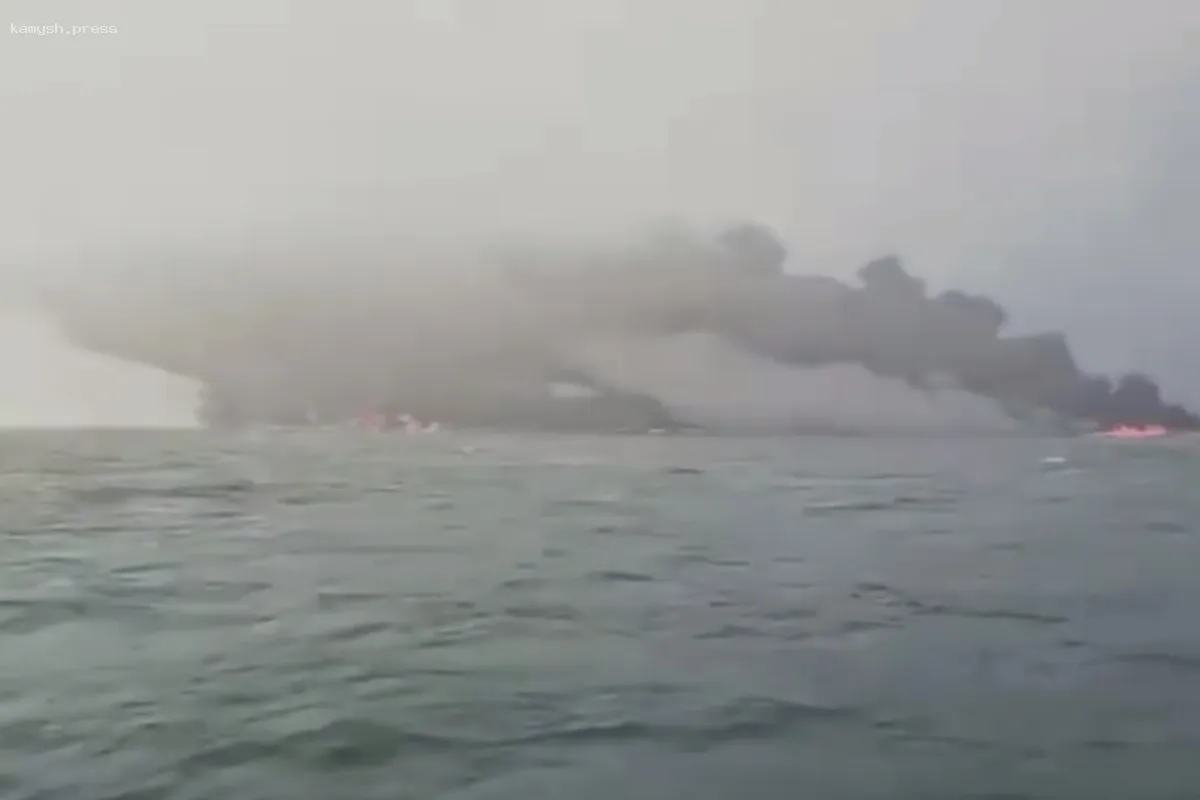 32 человека были спасены после инцидента с судами в Северном море