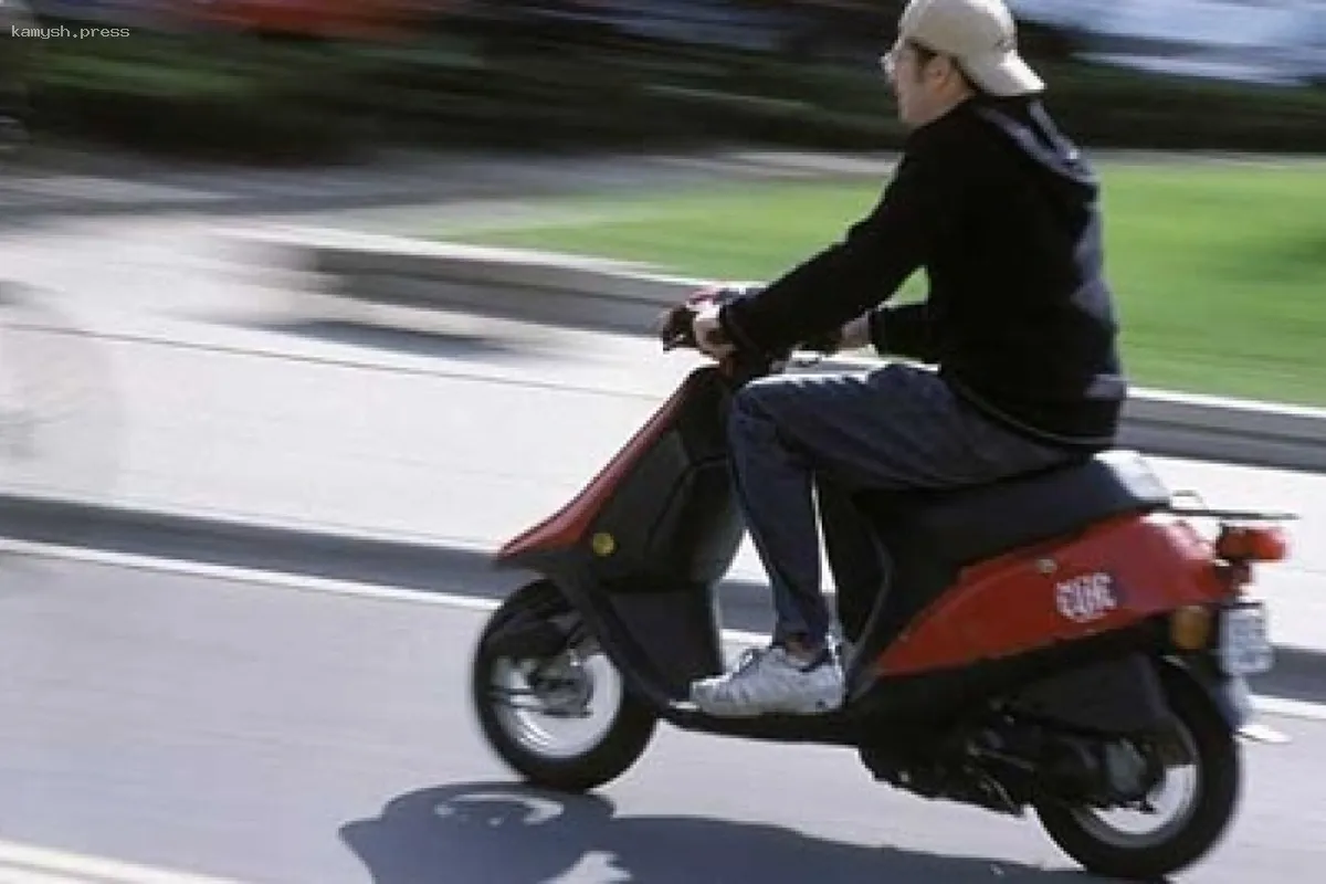 В Калужской области может быть введен запрет на продажу бензина несовершеннолетним