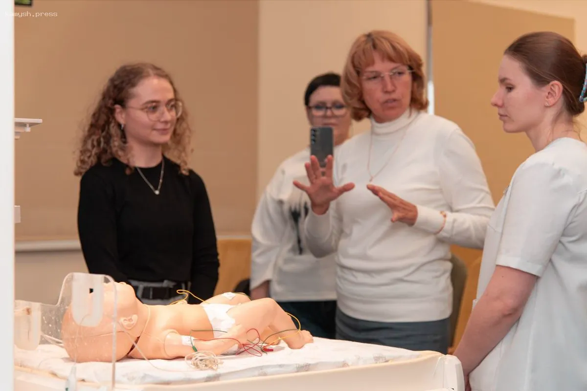 Неонатологи Щелкова прошли обучение по реанимации и стабилизации новорожденных