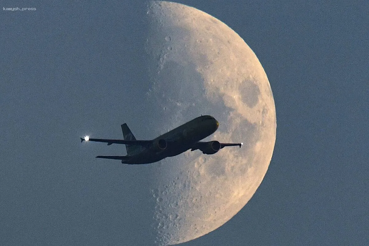 Air France вернул Boeing с 375 пассажирами из-за утраченного телефона