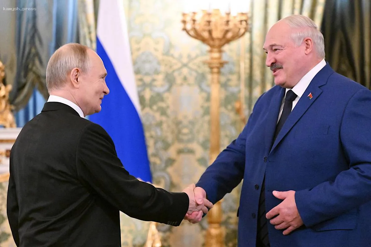 Обед на высшем уровне: что попробовали Путин и Лукашенко во время переговоров в Кремле?