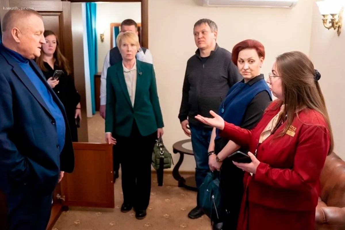 Депутаты Кирова провели выездное заседание в уникальном месте