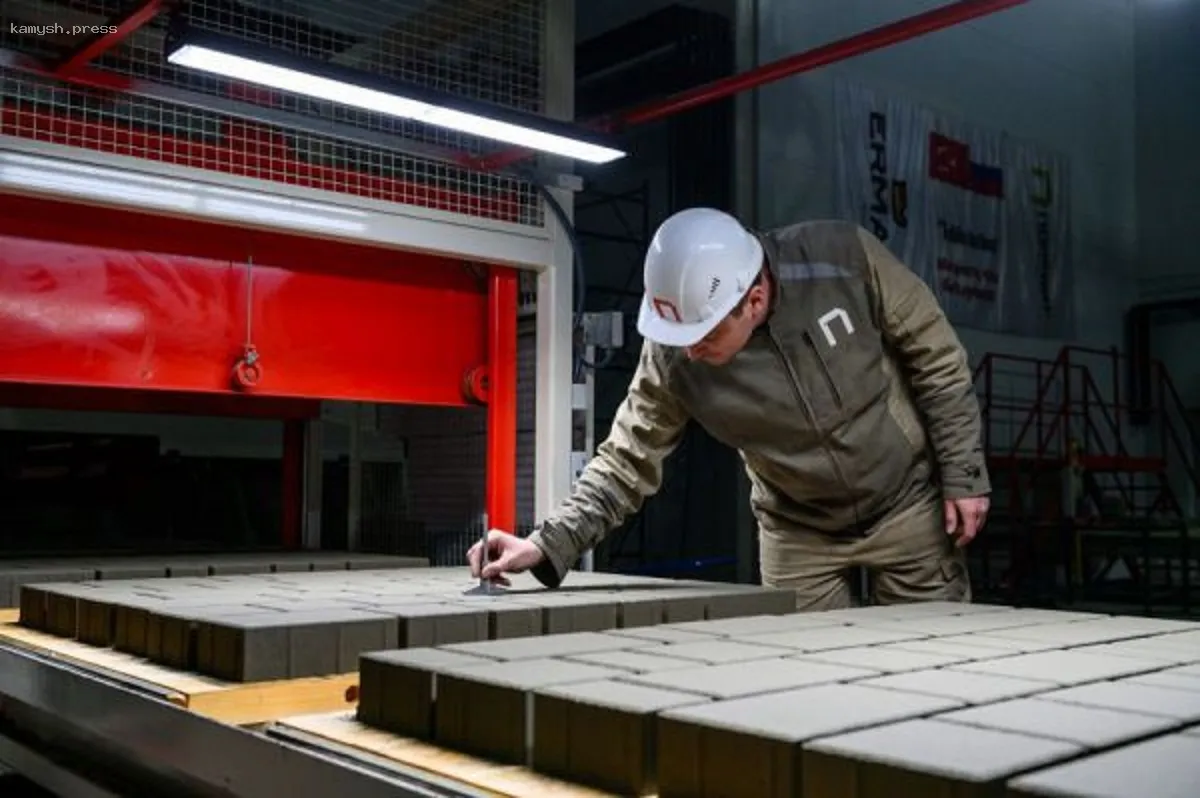 В Свердловской области запущено производство тротуарной плитки