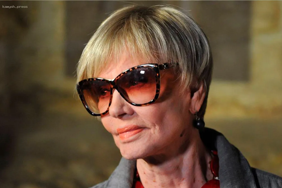 Вера Алентова прокомментировала уход Ларисы Голубкиной