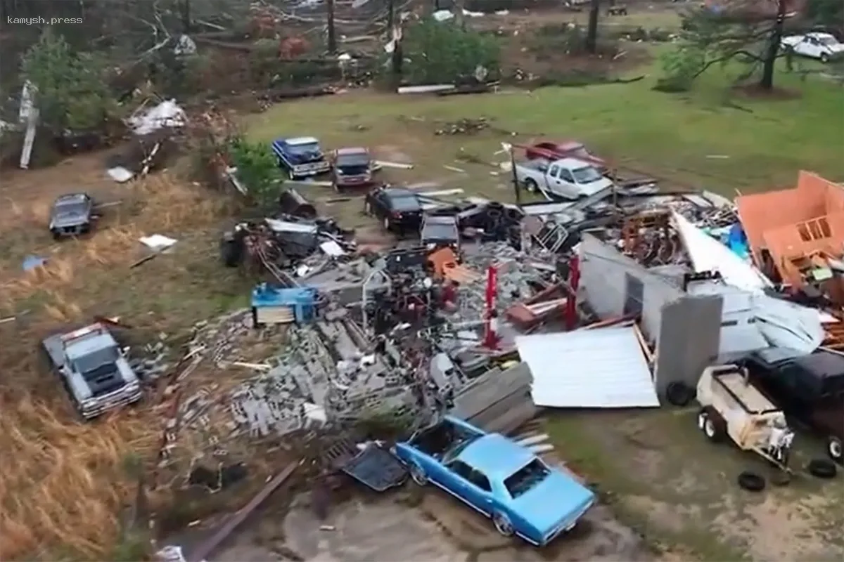 Количество жертв штормов и торнадо в США увеличилось