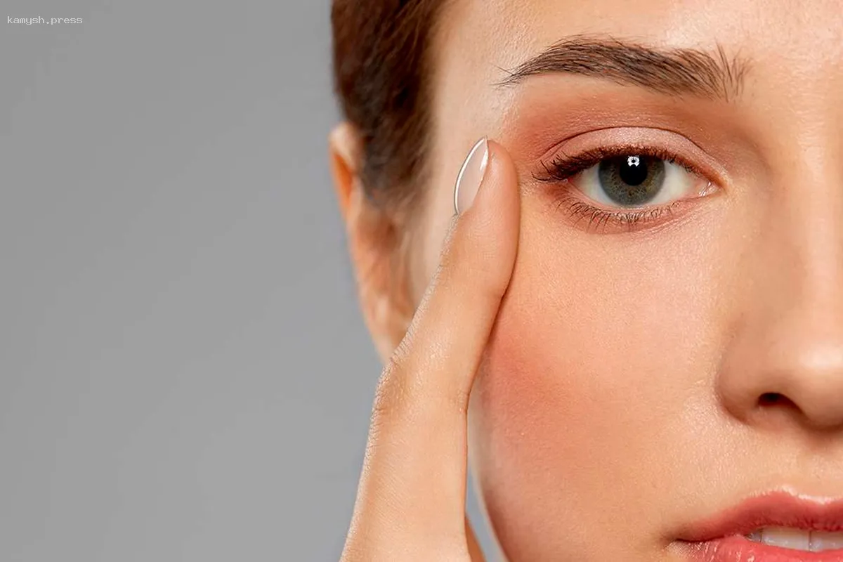 Психотерапевт объяснил психологические факторы, стоящие за постоянным желанием изменить свой стиль