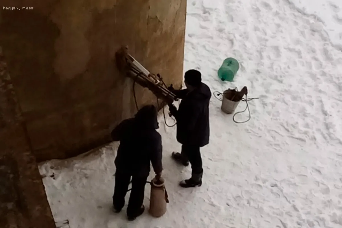 В Кургане началась оценка состояния плотины на реке Тобол