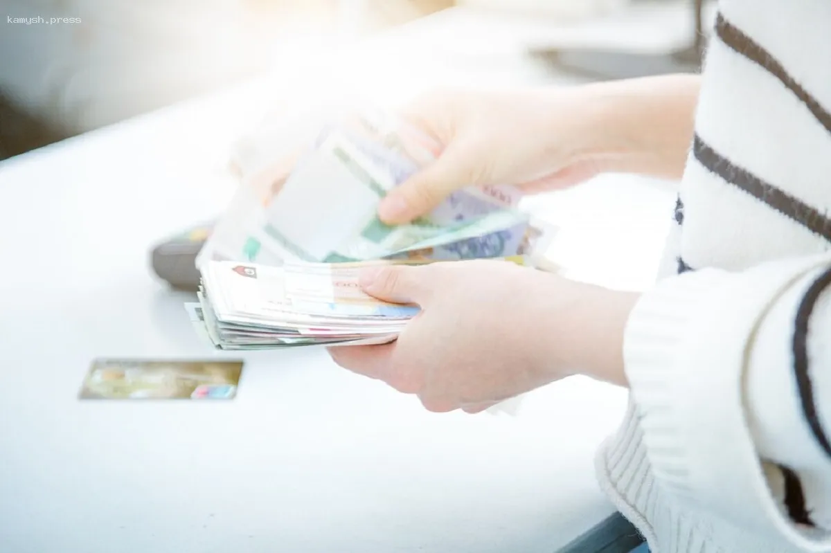 Выяснилось, кем трудится отец школьника, отдавшего мошенникам 200 миллионов рублей в Москве