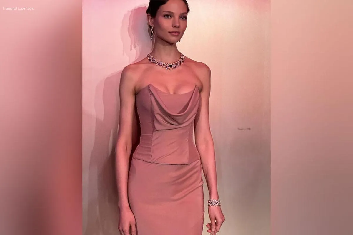 Яна Рудковская защитила Алесю Кафельникову после нападок из-за операции на груди