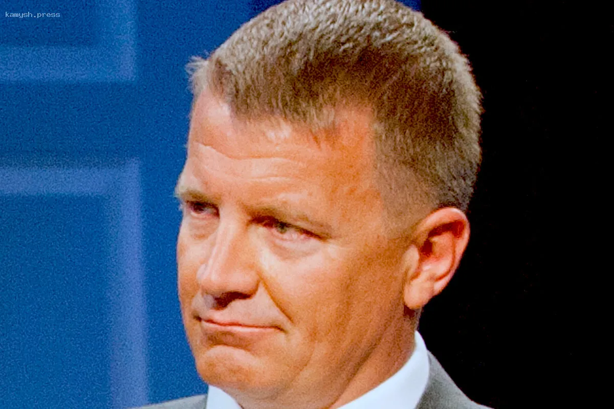 Аналитик объяснил, почему основатель ЧВК Blackwater восхваляет российскую армию