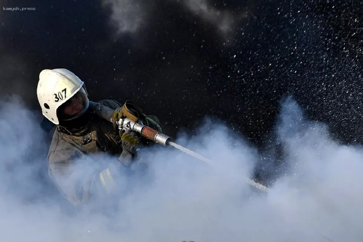 Пожар на заводе по производству пороха в Перми