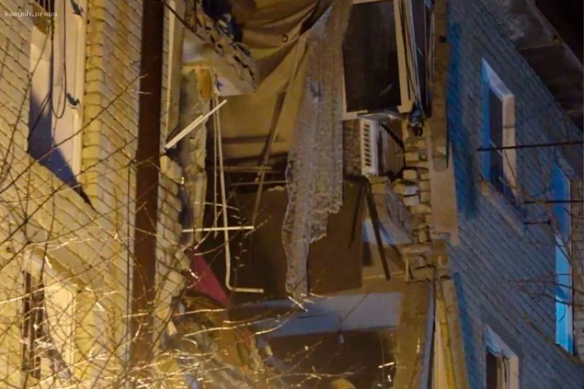 В результате газового взрыва в Белореченске обрушились два этажа жилого дома