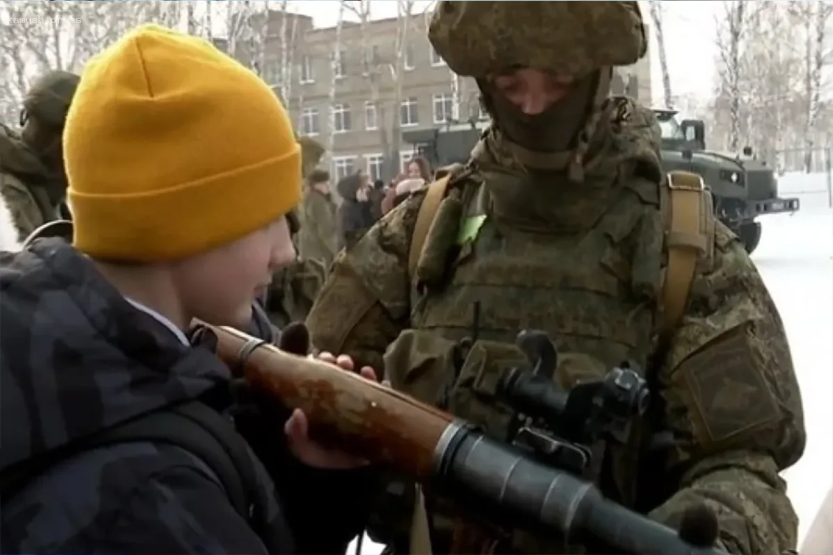 В одной из самых секретных военных частей Новосибирска прошел День открытых дверей