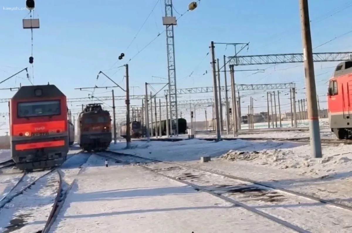 Два сотрудника понесли наказание за задержку свыше 10 поездов в Омском регионе