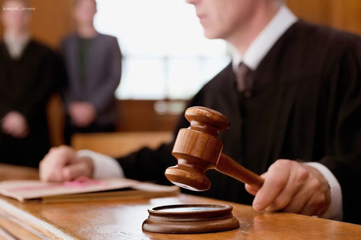 В Хабаровске бывшего директора военных столовых обвиняют в краже продовольствия на сумму в миллионы рублей