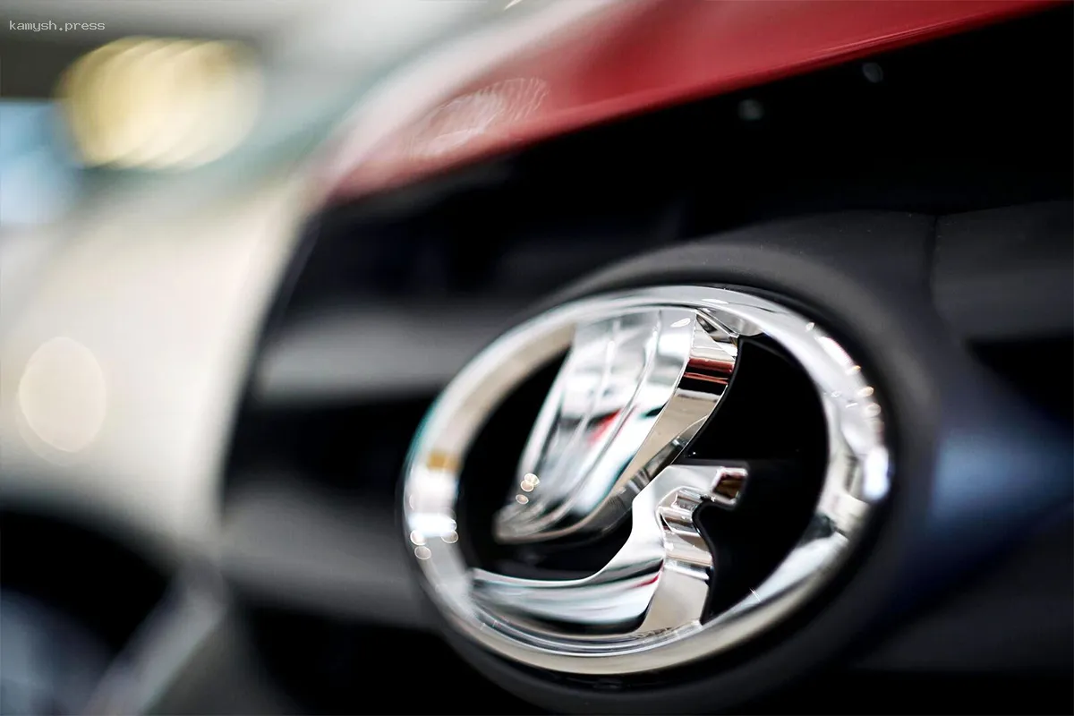 АвтоВАЗ дал разъяснения по покупке новых «Лад» непосредственно с завода