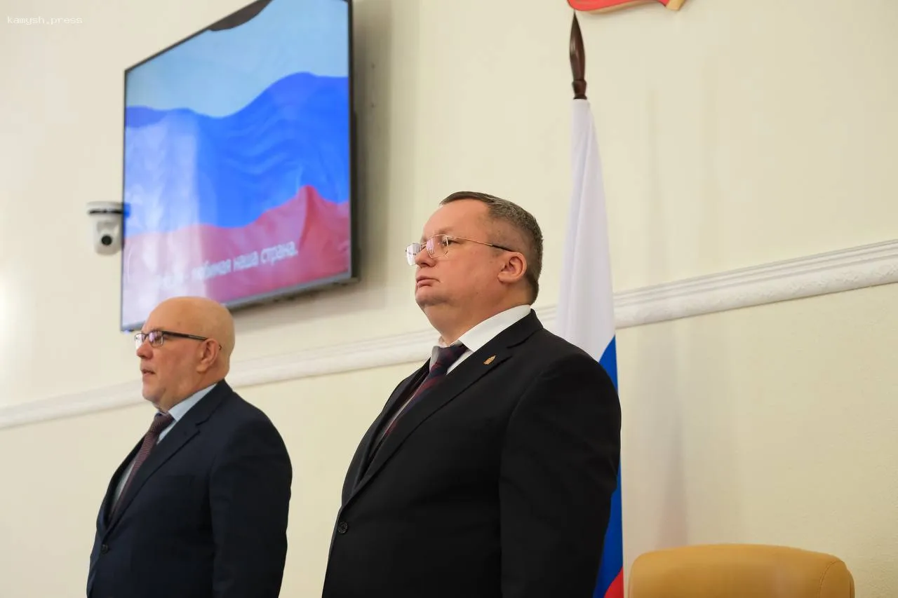 В Астраханской областной Думе обсудили 30 новых законопроектов