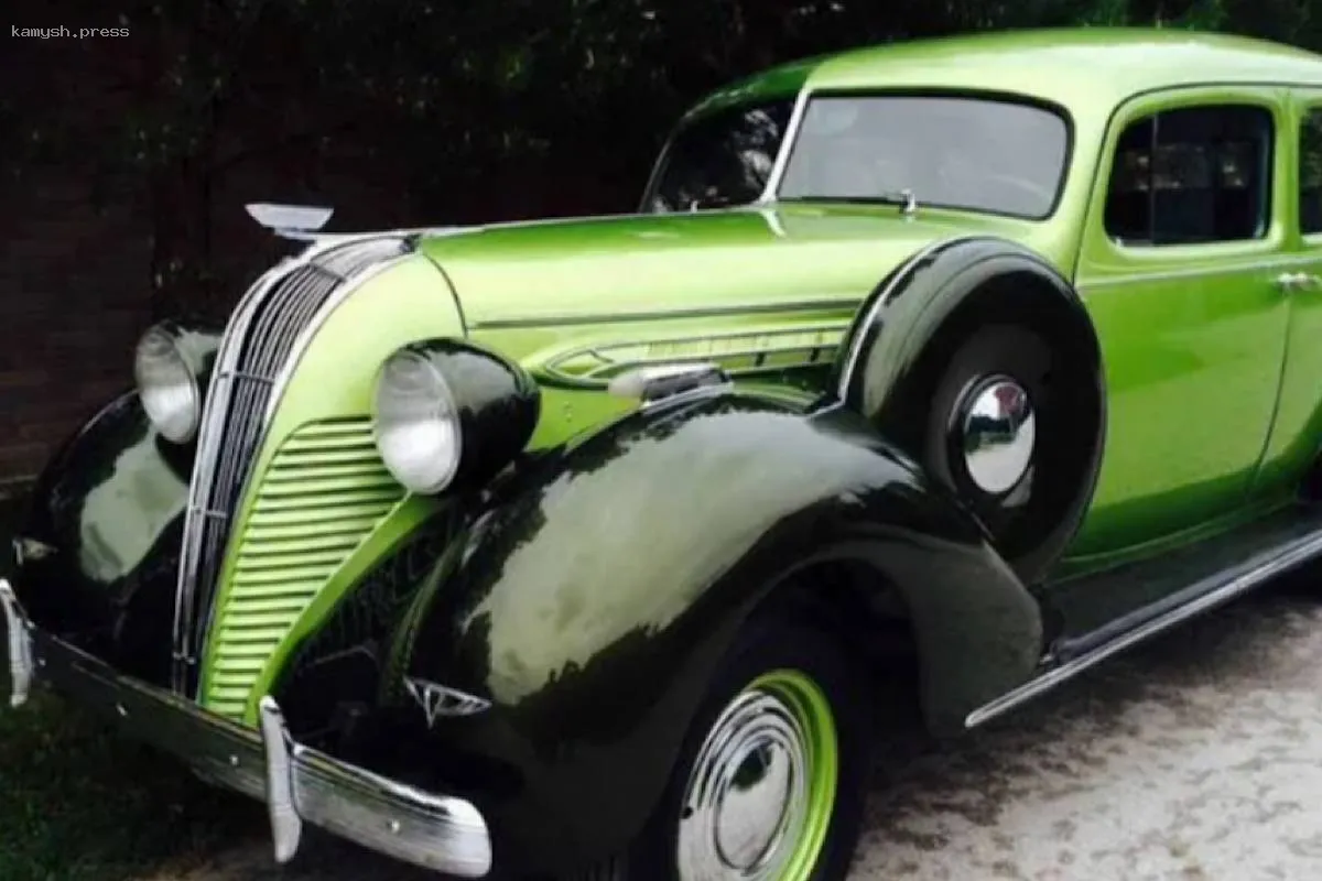 Машина времени из Новосибирска: Hudson Deluxe Eight 1937 года с «советским» прошлым