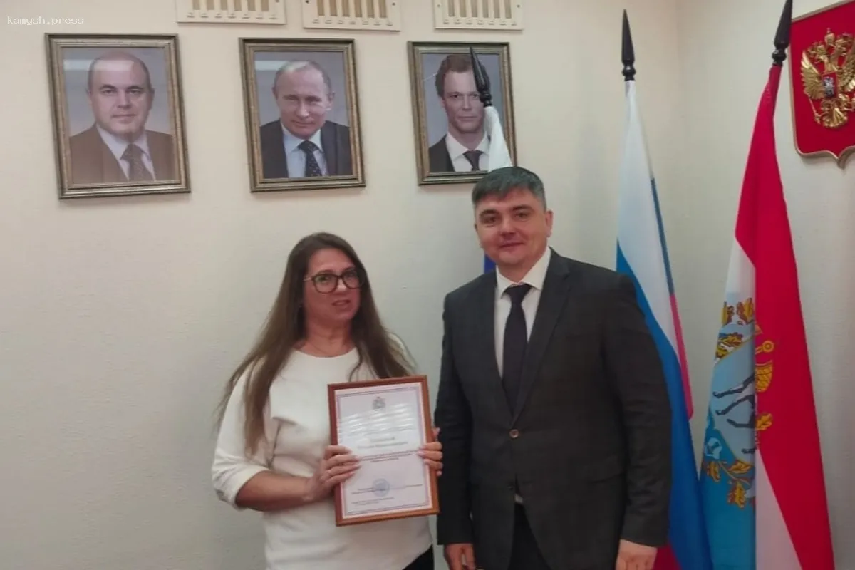 Руководитель налогового управления Самарской области отметил выдающихся сотрудников