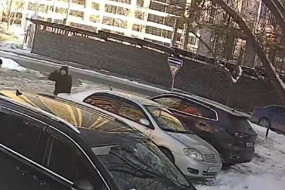 Таксист из Новосибирска ранил пассажира в глаз выстрелом