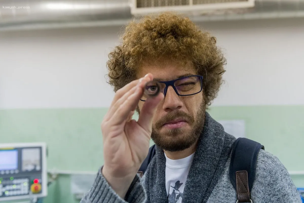 Суд заблокировал банковские счета блогера Ильи Варламова