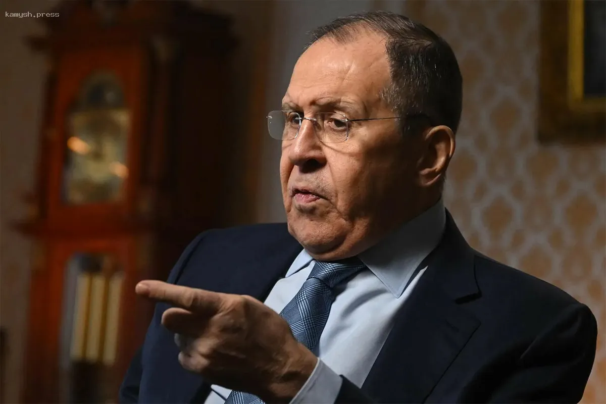 Лавров подверг критике генсека НАТО за его взгляды на Гренландию