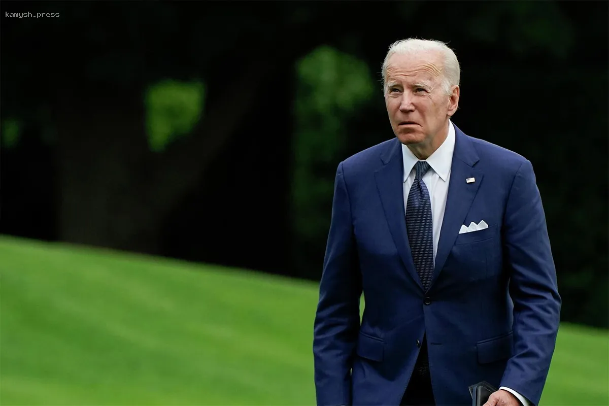 Издательство Penguin Press анонсировало книгу о падении Байдена