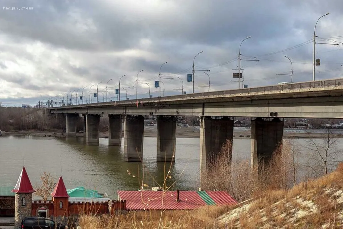 Власти Новосибирска контролируют процесс ремонта городских мостов