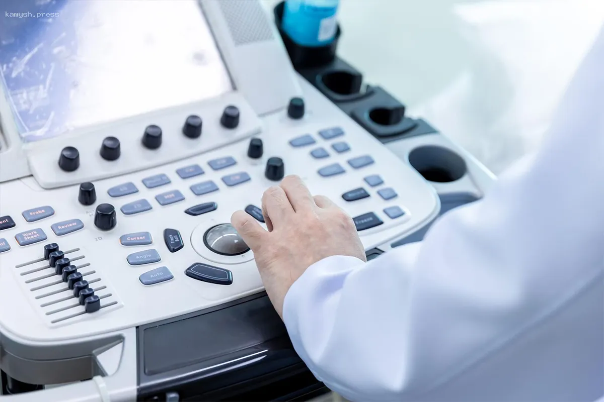 Фитнес-тренер в Новосибирской области помогла пенсионерке получить УЗИ сердца и тем самым спасла ей жизнь