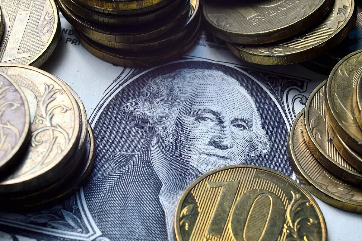 Трамп, нефть и процентные ставки: как изменится курс рубля на этой неделе – прогноз финансиста Тимошенко