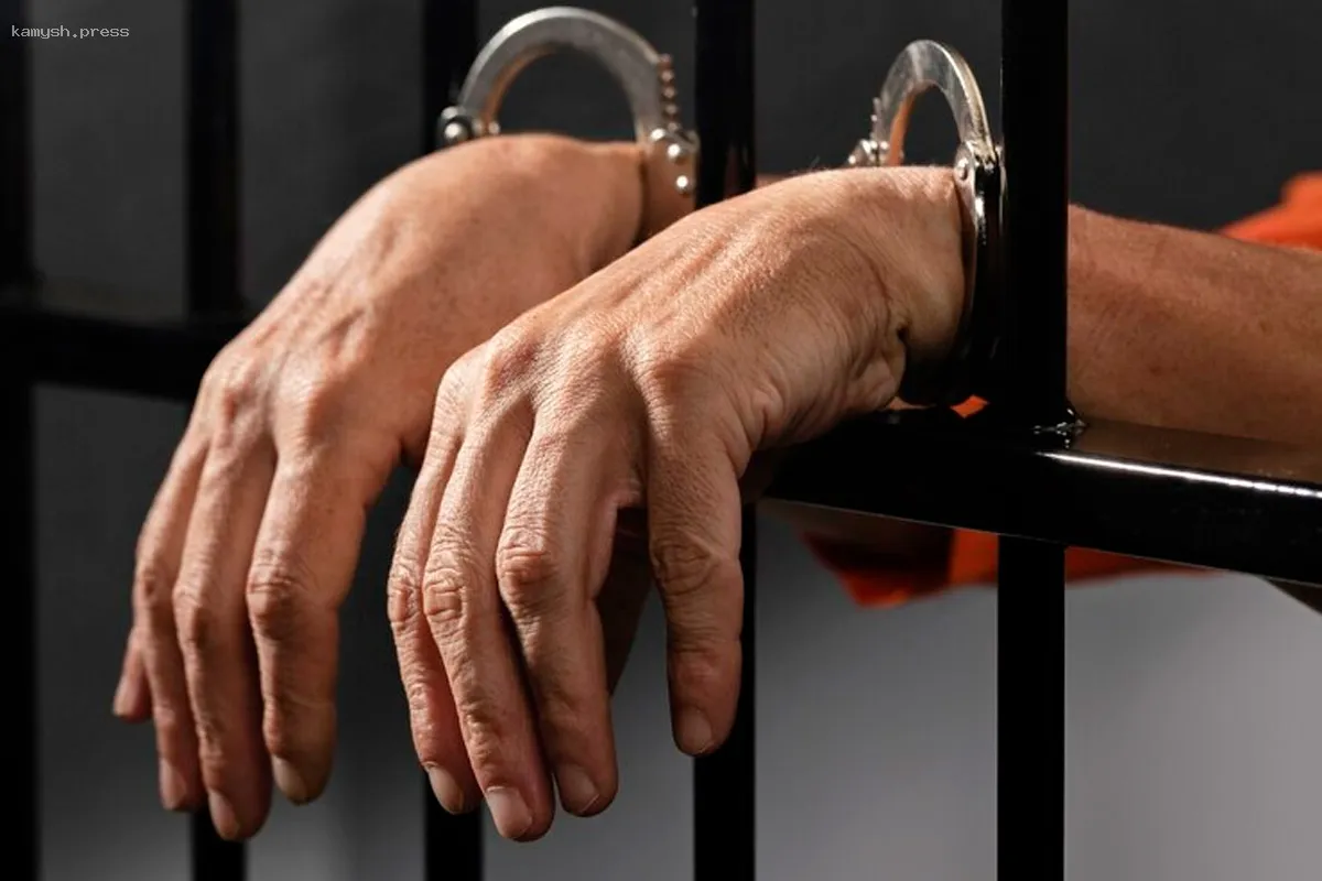 В Соколе начато уголовное дело по факту коррупции в исправительном учреждении