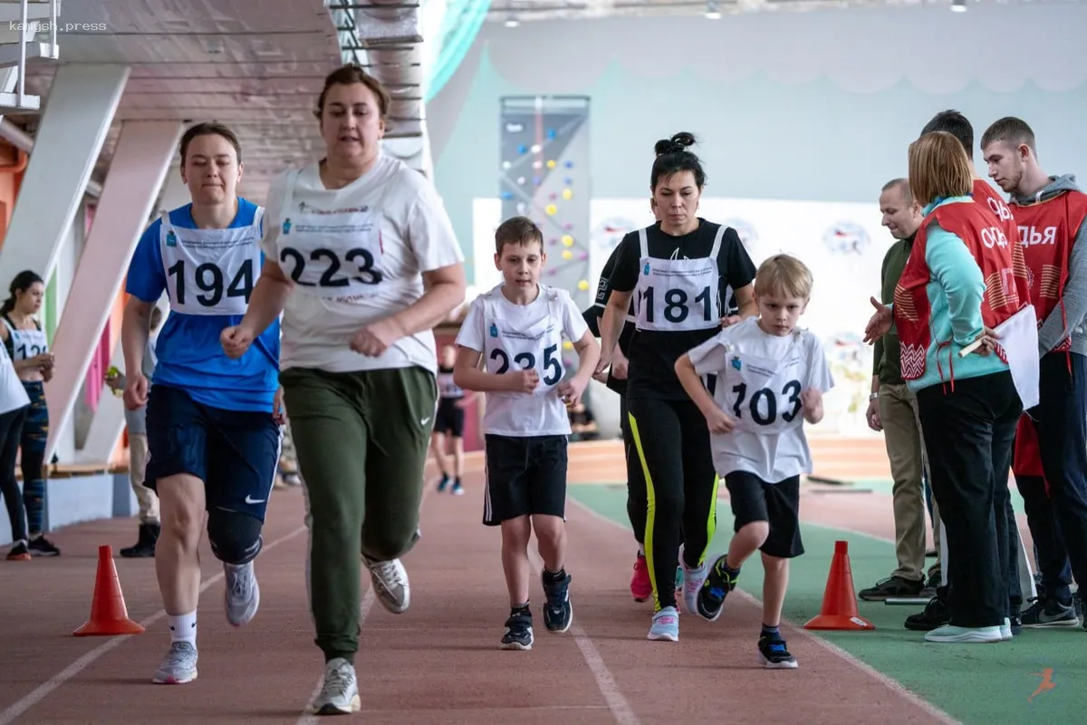 В Самаре вручили 16 знаков ГТО тем, кто выполнил все требования