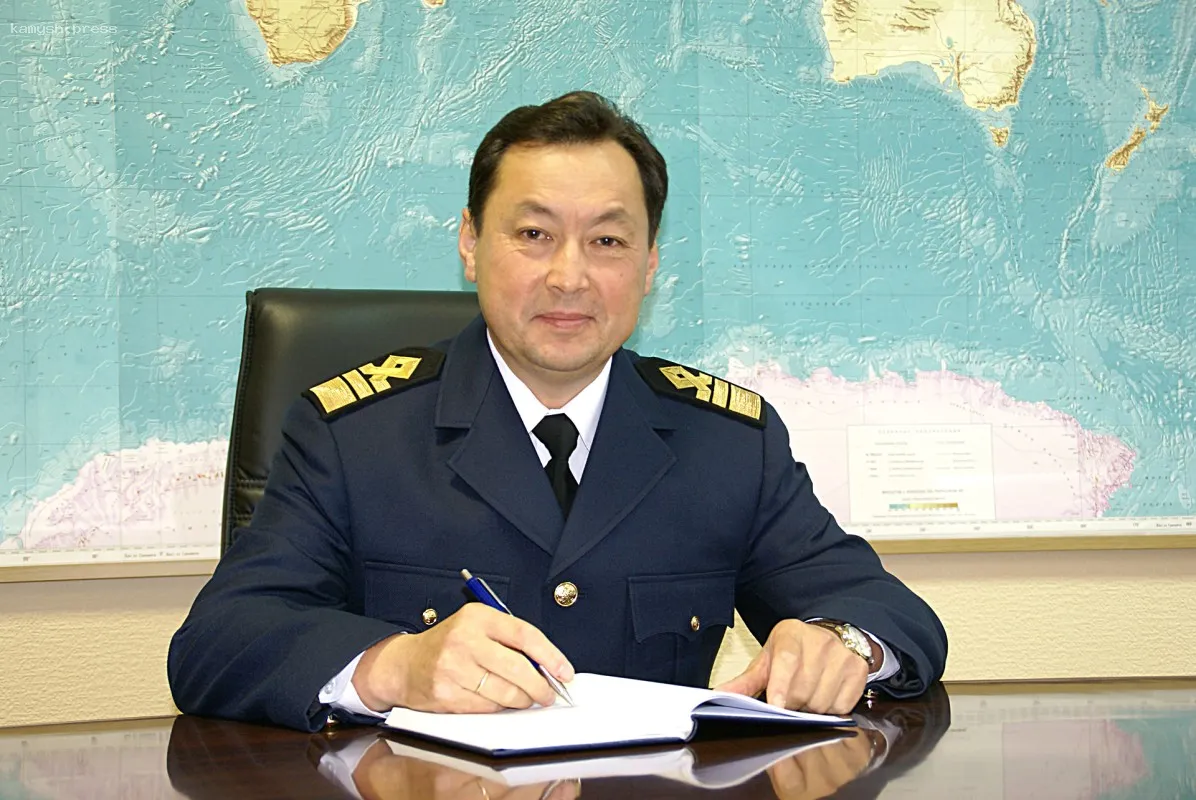 Приморский суд отменил решение относительно бывшего ректора Морского университета и его сына