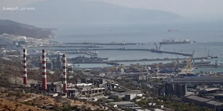 Безпілотники завдали удару по Новоросійську, повідомляють ЗМІ про атаку на базу Чорноморського флоту