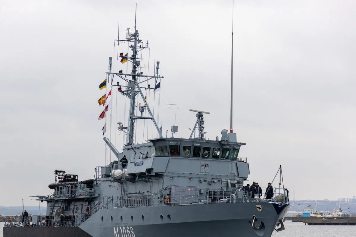 Российские моряки запечатлели попытку захвата судна эстонскими ВМС и НАТО