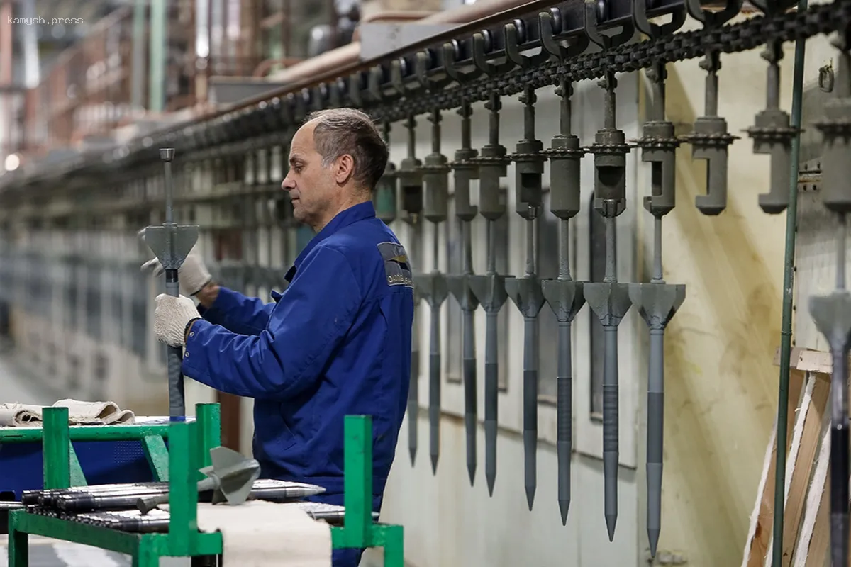 Власти Санкт-Петербурга сообщили о увеличении объёмов промышленного производства в 2025 году