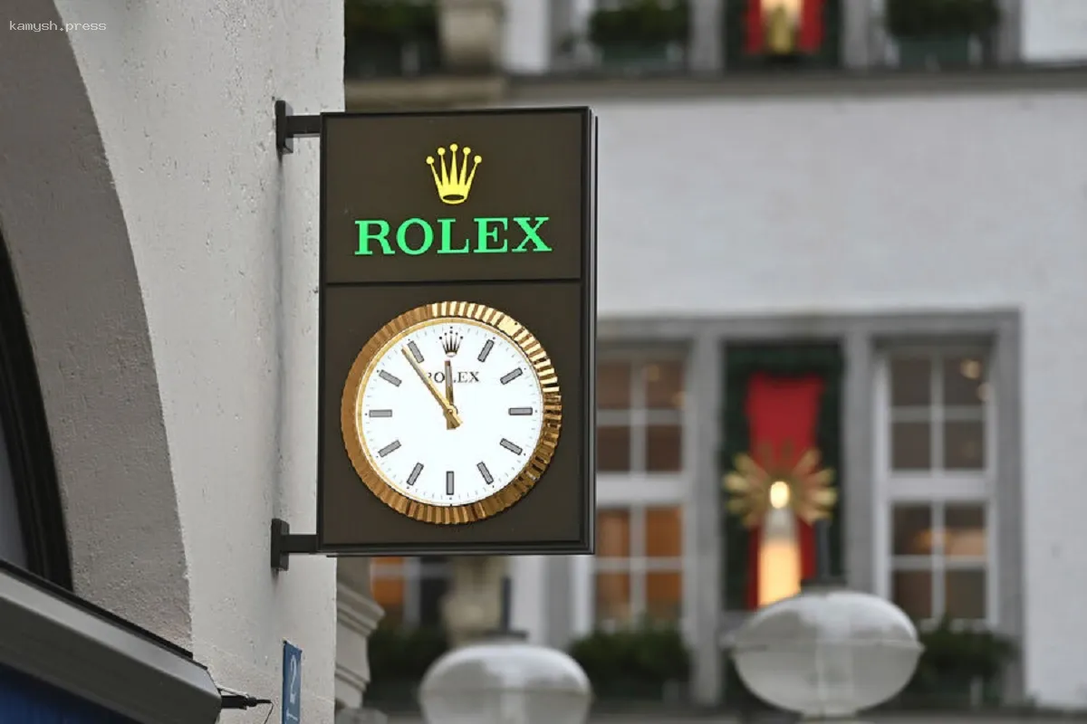 Chanel и Rolex зарегистрировали свои бренды в России
