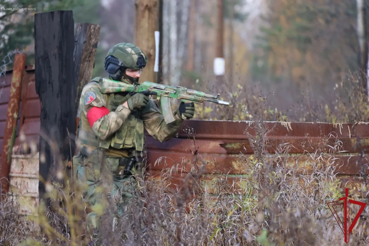 Учения Росгвардии в Петербурге: ликвидация условных диверсантов