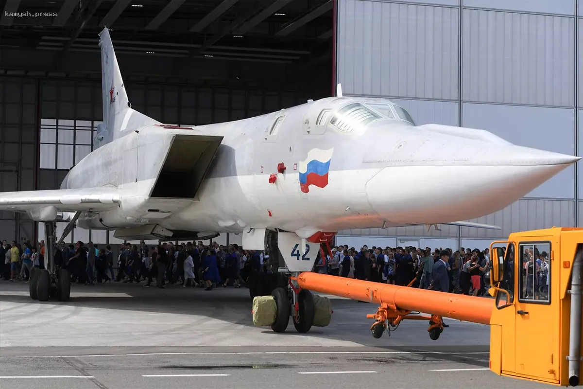 Пилоты разбившегося Ту-22М3 находятся под медицинским наблюдением