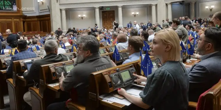 В Верховную Раду поступят законопроекты для подготовки граждан к национальному сопротивлению