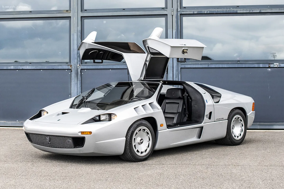 Немецкая компания Isdera, производитель автомобилей класса люкс, объявила о банкротстве