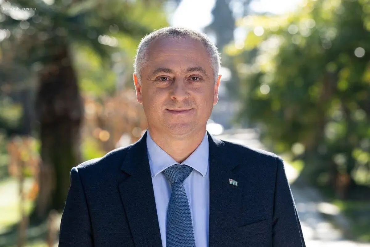 Президент Абхазии Гунба: Грузия должна принять существующую действительность